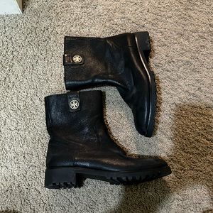 tory burch black boots size 9